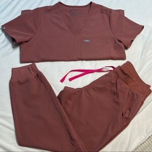 FIGS MAUVE JOGGERS SCRUB SET